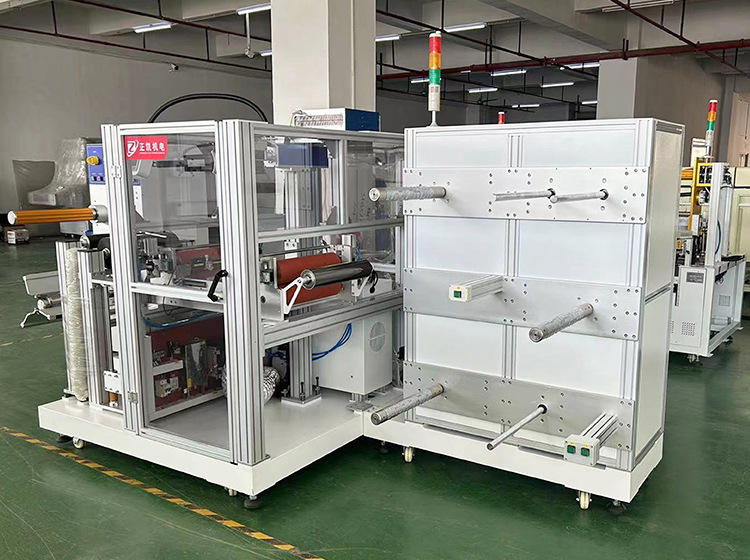 ZKFT-400卷對卷激光分條機(jī)-750-560-02.jp