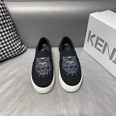 2025新型虎頭刺繍本革楽福靴板カジュアル男性靴夏通気足