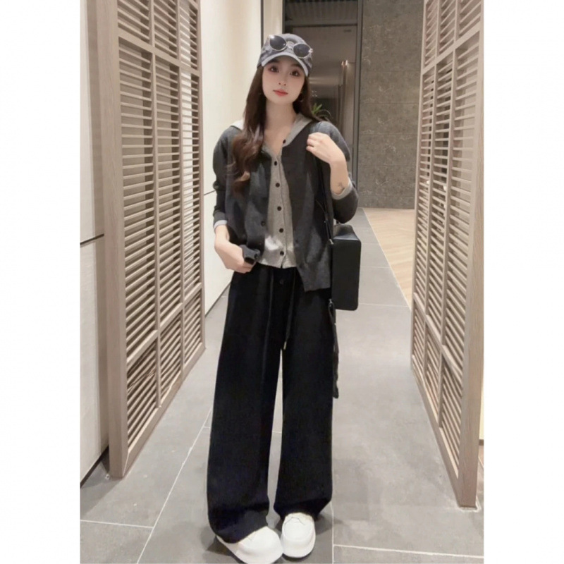 Korean-style trendy loose-fitting casual solid color sweater with single-breasted buttons and a faux two-piece hooded design for women