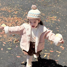 2025新款女童冬款外套女宝宝粉色羊羔绒韩系翻领短款棉服加厚上衣