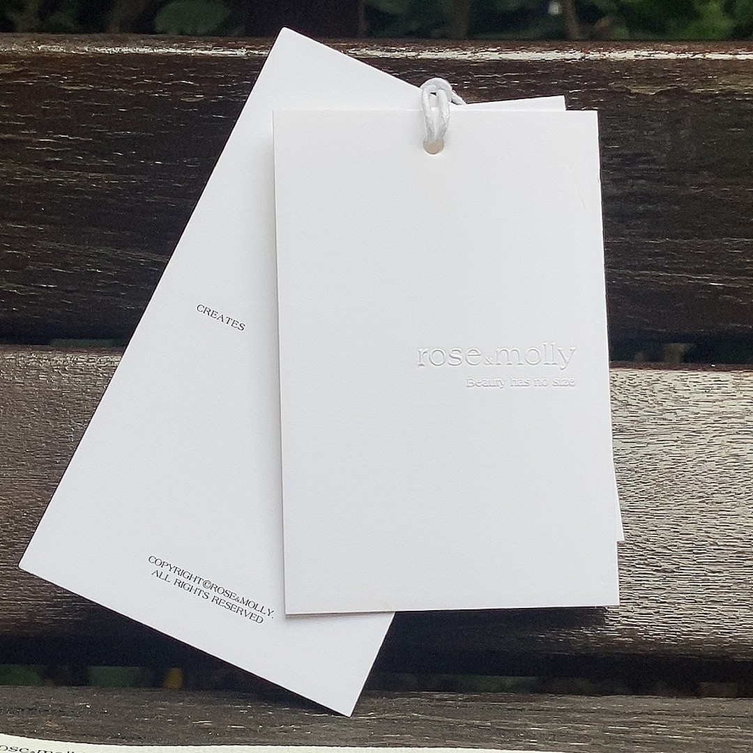 吊牌定制印刷高档服装标签铜板纸挂牌男装女装童装内衣吊卡源头厂