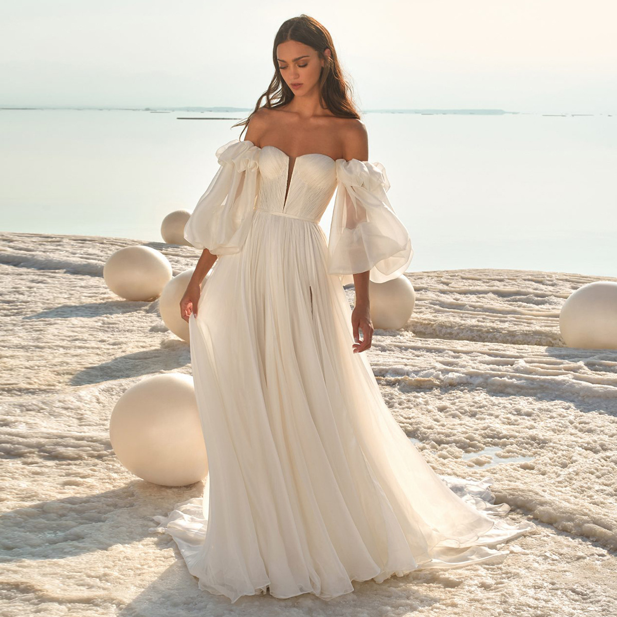 AliExpress cross-border supply European and American women's bohemian chiffon off-neck wedding dress Beach bridal gown