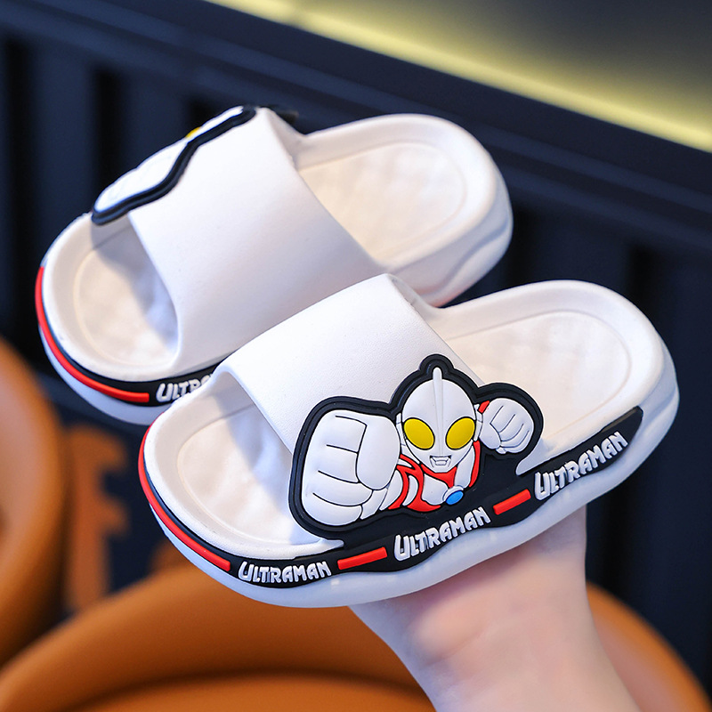 Productos genuinos Ultraman verano niños zapatillas niños y niñas interior antideslizante suave Fondo niños bebé baño zapatillas