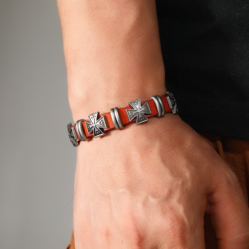 Creative Simple Punk Style Clothing Accessories Personality European And American Cross Leather Bracelet Fashion Trend_voghion.com