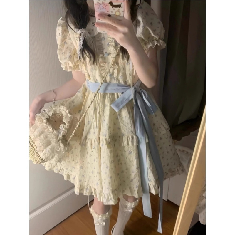 Sweet College Style Floral Doll Collar Dress for Women, Summer Style, Cute and Cute, Age-Reducing Waist Slimming Princess Dress Sweet College Style Floral Doll Collar Dress for Women, Summer Style, Cute and Cute, Age-Reducing Waist Slimming Princess Dress