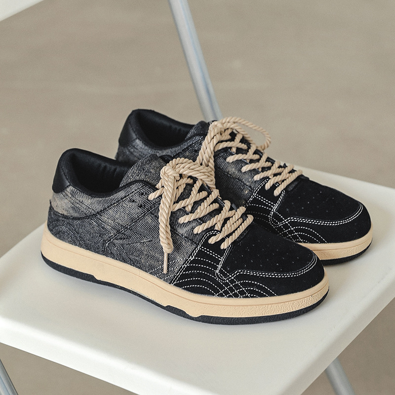Nuevo lienzo de primavera casual textil en stock de color sólido SGS zapatos de inyección de cabeza redonda negra baja zapatos para hombres