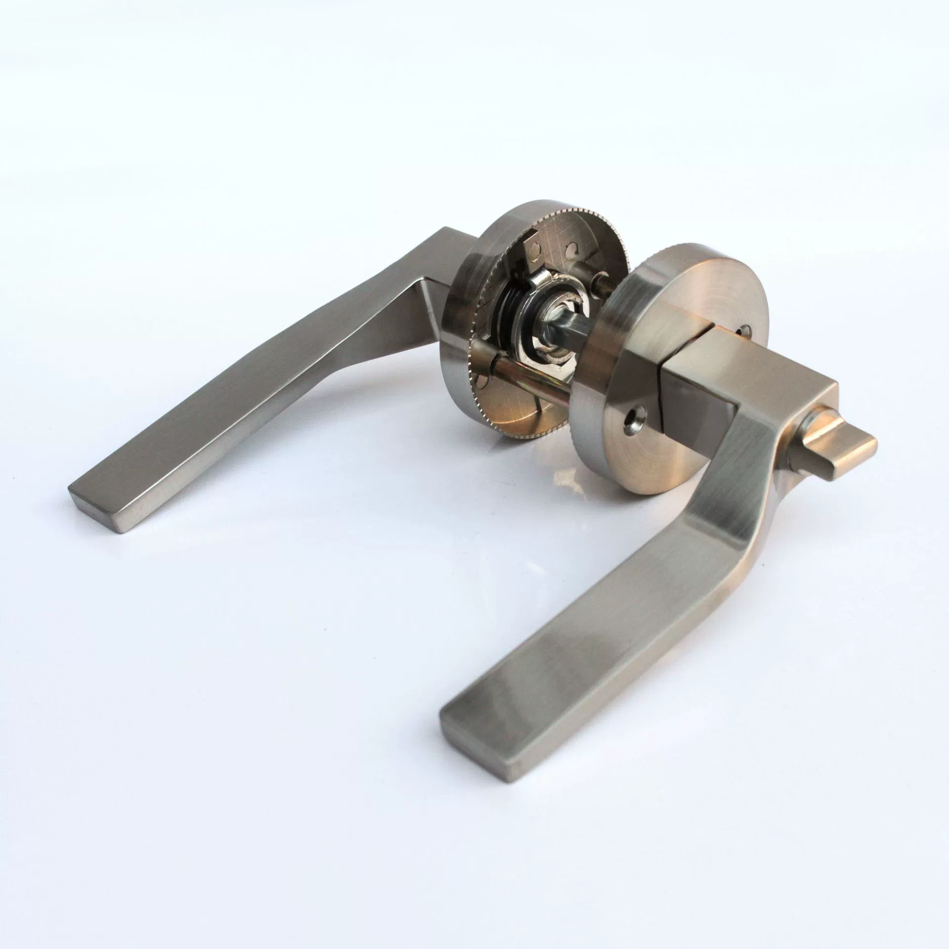 Фабрика Прямые поставки цинковый сплав трехполюсный замок ручки дверь спальни ванная комната квадратный дверной замок проход деревянный замок дверной ручки