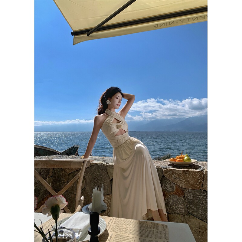 Versatile Halter-Neck Vacation Long Dress with Anti-Exposure Back Design, French-Style Sexy and Elegant Floral Dress in Apricot Color