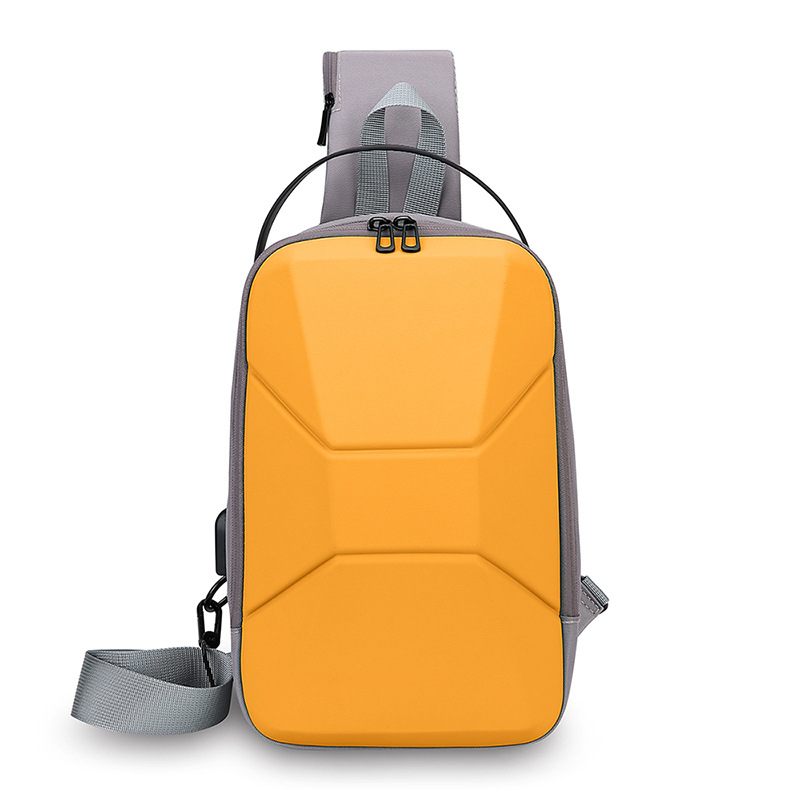 Venta al por mayor de fábrica verano nuevo bolso de pecho bolso de mensajero bolso de hombro recargable USB impermeable para hombre bolso de motocicleta ligero