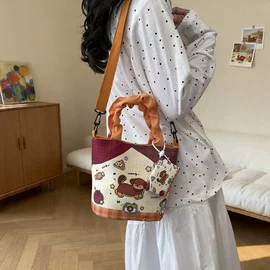 毛绒玩具;休闲背包;女士双肩包