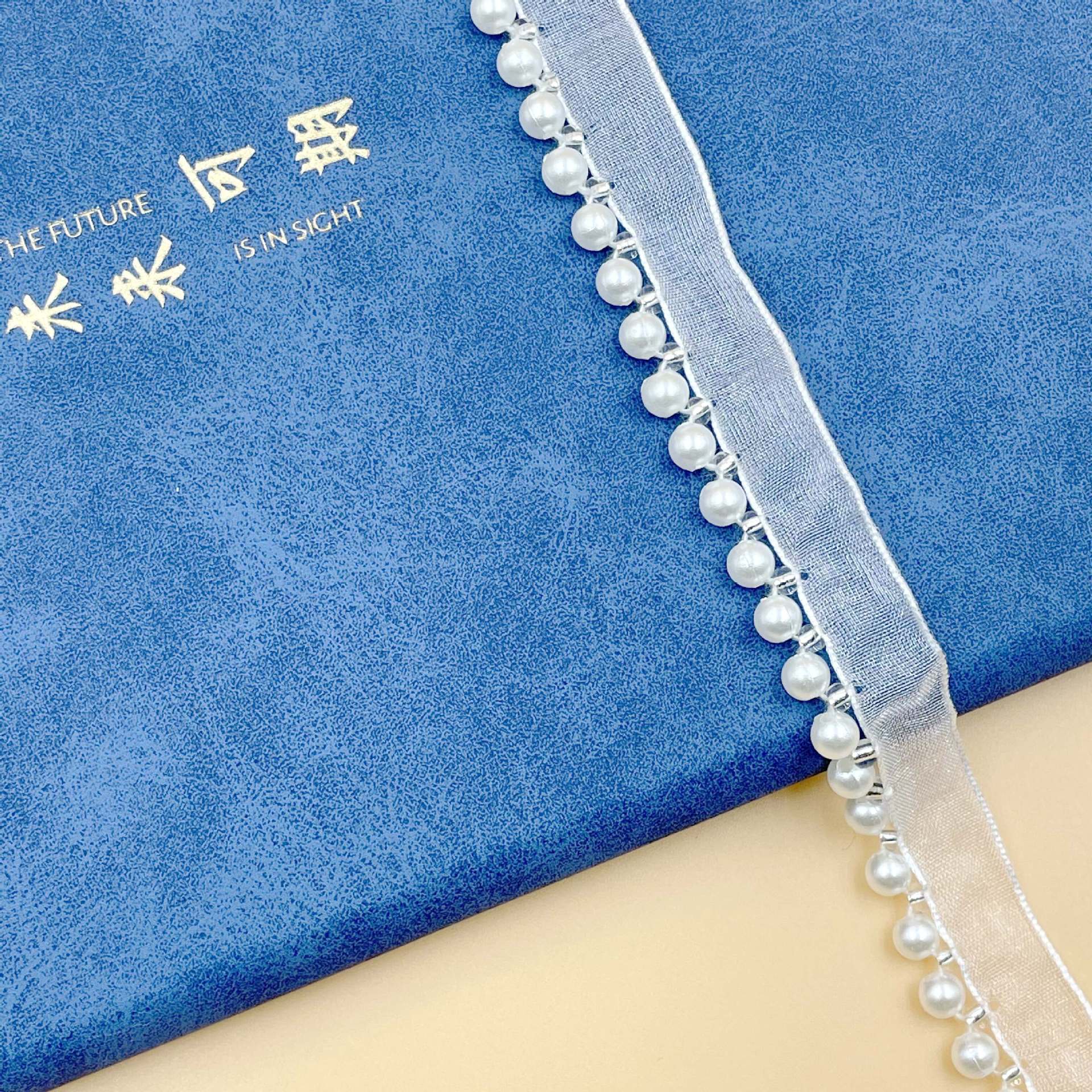 4 리 거즈 벨트 일방적