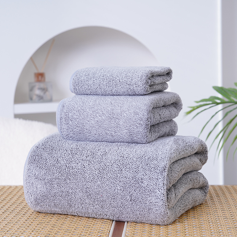 Juego de tres piezas lleno de estrellas, gris claro