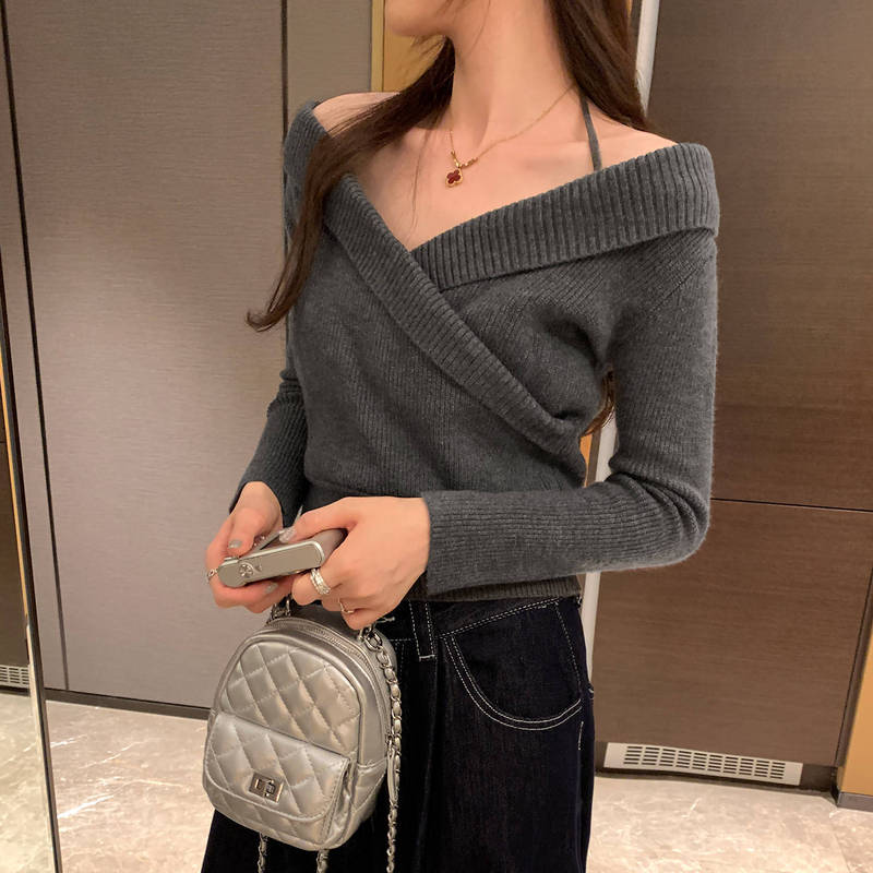 超好看交叉V领挂脖长袖针织衫女2025秋季新款慵懒高级感露肩上衣|undefined