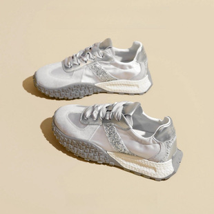 [Hot Selling in Stores] Hong Kong Counter Walking Shoes for Women 2025 Spring Hot Style Fashion Trendy Soft Sole Sports Shoes