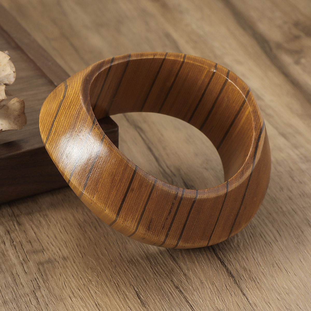 50g Weight Bangle Classification Wood Chain Material 1 Piece Quantity Holiday, Party Occasion Wood Material Geometric Pattern All Seasons Season Unisex Gender Retro, Classic Style Style Retro Classic Style Geometric Wood Bangles Wholesale 14