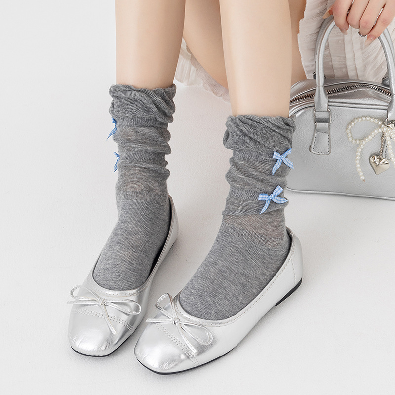 Nuevos productos de primavera y verano ins plaid pequeño arco de encaje de color mediano pila de calcetines de algodón Lolita encantador