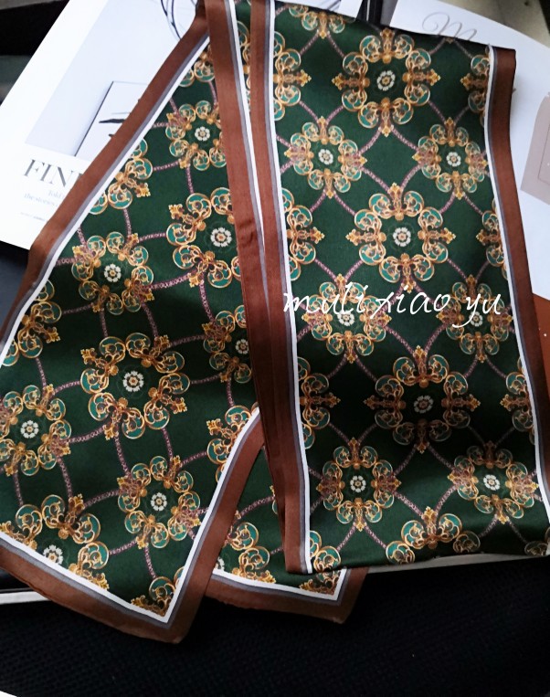 Green, with gem
