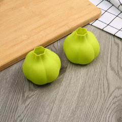 Factory manual silicone garlic peeler manual squeeze garlic peeling tool kitchen peeling garlic pounding garlic press