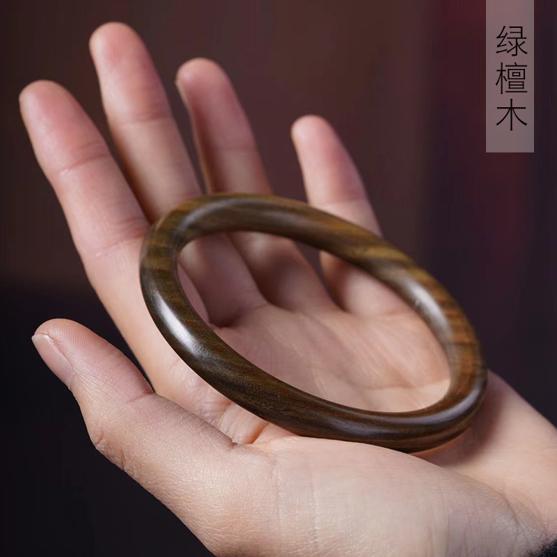 Green sandalwood round bracelet specifications 0.8 women's antique text play decorative beads jewelry manufacturers wholesale Green sandalwood round bracelet specifications 0.8 women's antique text play decorative beads jewelry manufacturers wholesale