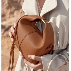 フランスの小衆POLENE弁当バッグ本革女性カバンpoleno parisシングルショルダー高級感バッグ女性