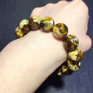 ��Ȼ����Ϟ�ִ���Ů���u���S��g�۴ɰ��h��������月A����H�Ʒ