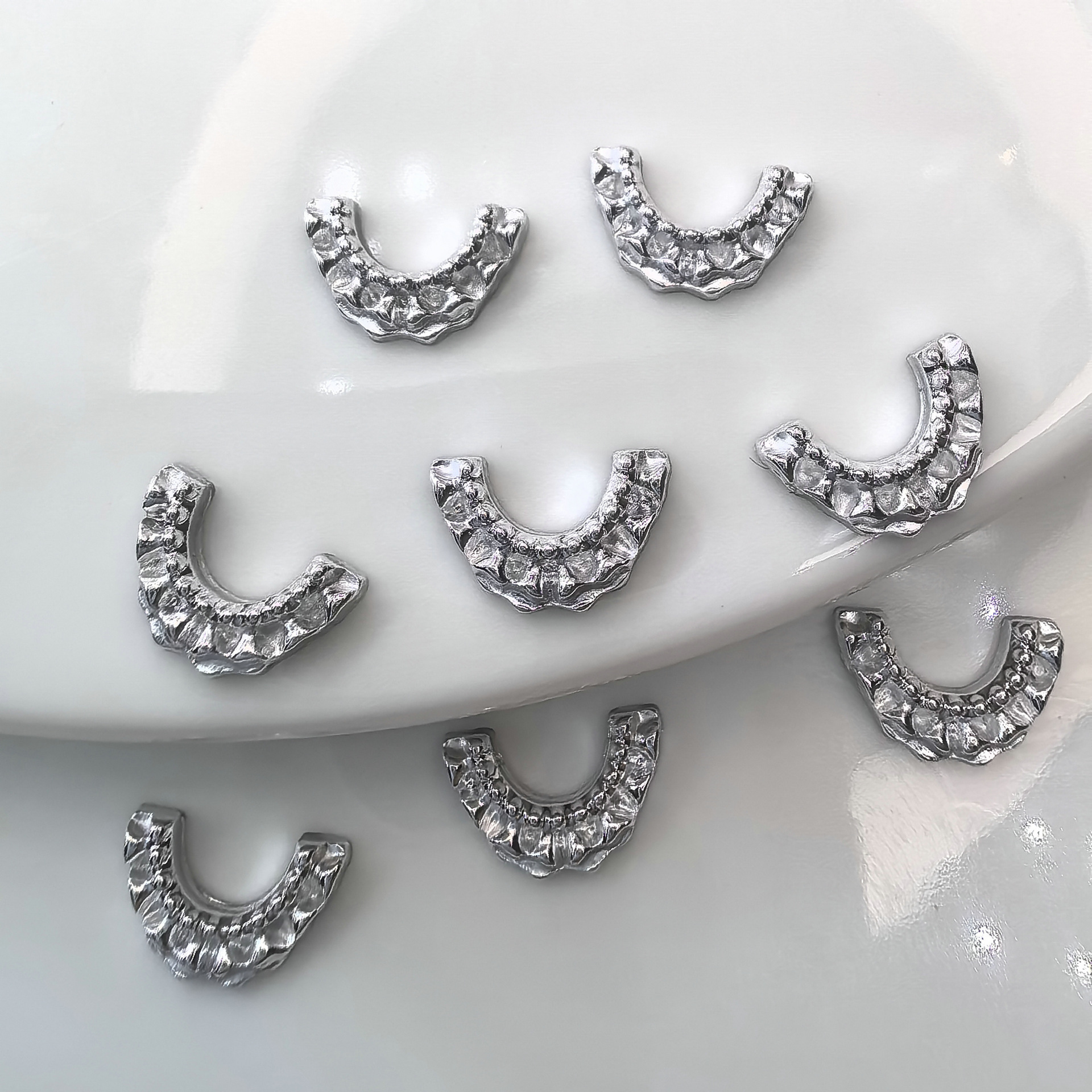 义乌厂家现货迷你美甲饰品手工DIY穿戴甲配件批发0002.j