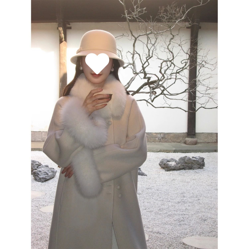 French Style Ladies Mid-length Woolen Coat 2024 Autumn and Winter Coat Women's Big Woolen Collar Fashionable Woolen White Coat