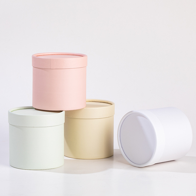 Caja floral cilíndrica pequeña de color sólido