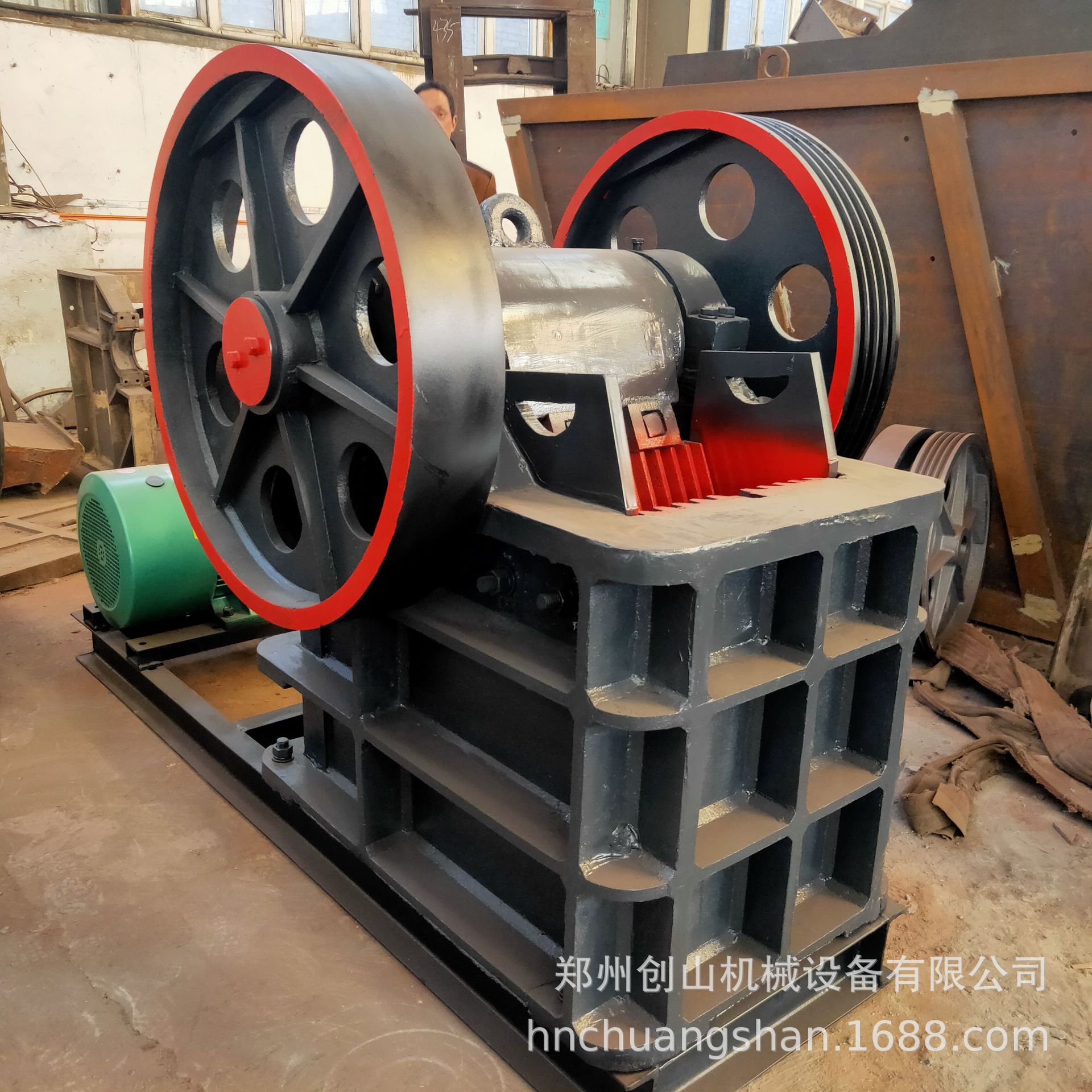 供应石料碎石机设备 碎石机 鄂式碎石机 鄂式粉碎机  鄂式制砂机