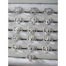 U 38515 Adjustable Letter Love Ring ��ĸ���Ŀɵ��ڽ�ָ