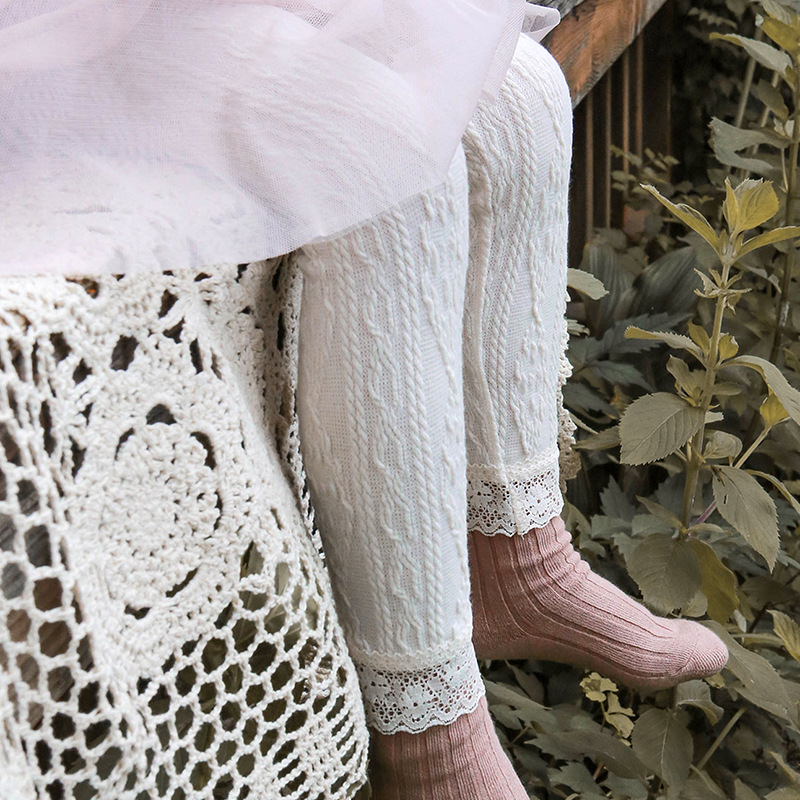 Spring Strawberry Shan Korean Children's Clothing Children's Girls Solid Color Three-dimensional Pattern Leggings In Stock