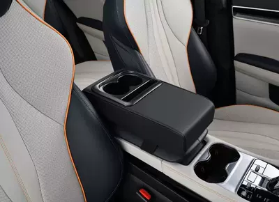 Armrest Box Pad, Genuine Leather: Armrest box pad - black