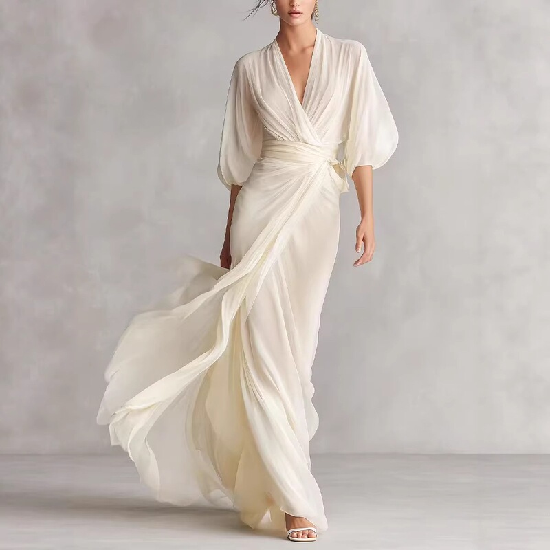 2026 European and American Amazon Socialite Deep V-Neck Long Dress with Lantern Sleeves and Cinched Waist for Romantic Autumn Banquets 2026 European and American Amazon Socialite Deep V-Neck Long Dress with Lantern Sleeves and Cinched Waist for Romantic Autumn Banquets