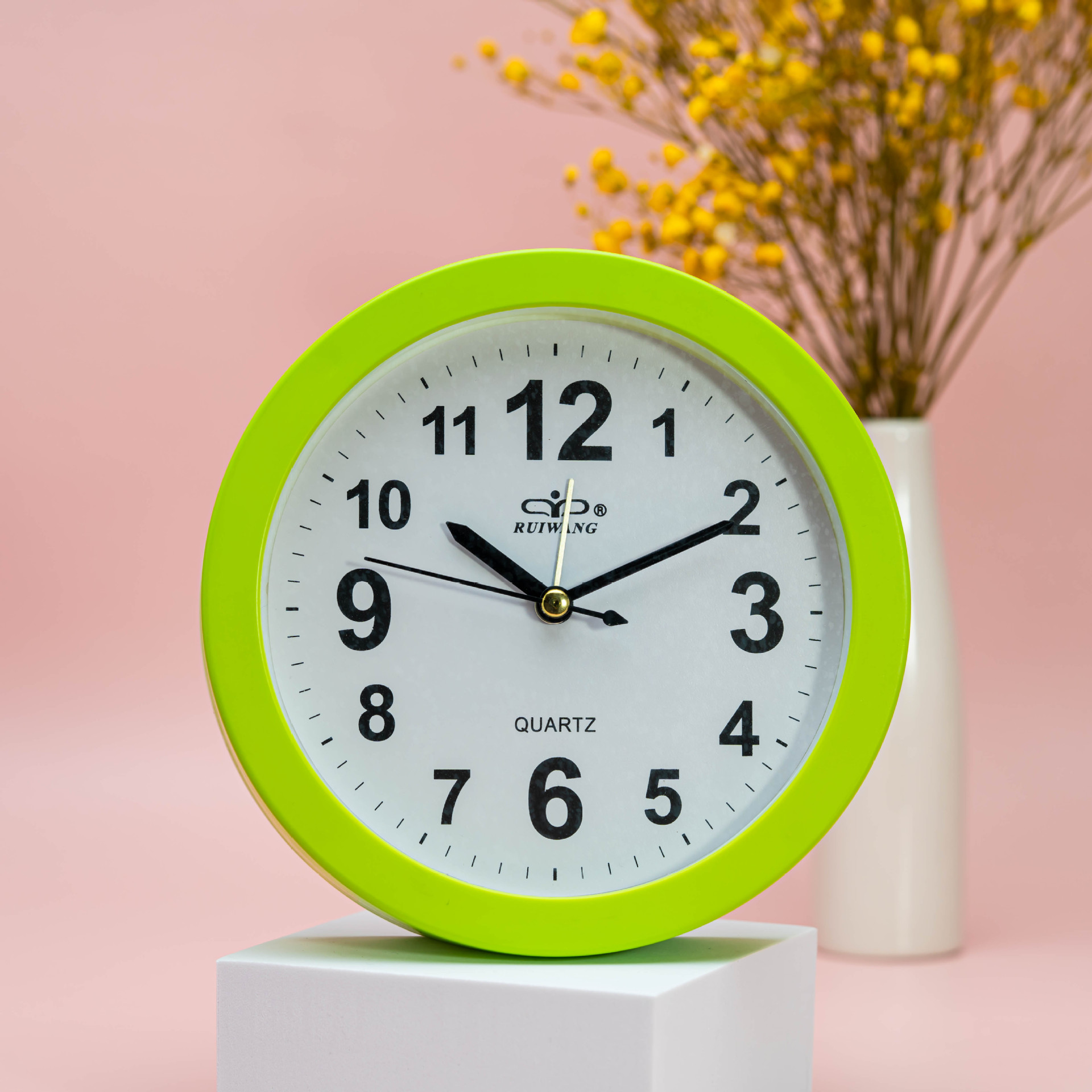 Directo de fábrica de moda simple de plástico redondo pequeño reloj de alarma dormitorio mudo alarma electrónica reloj digital