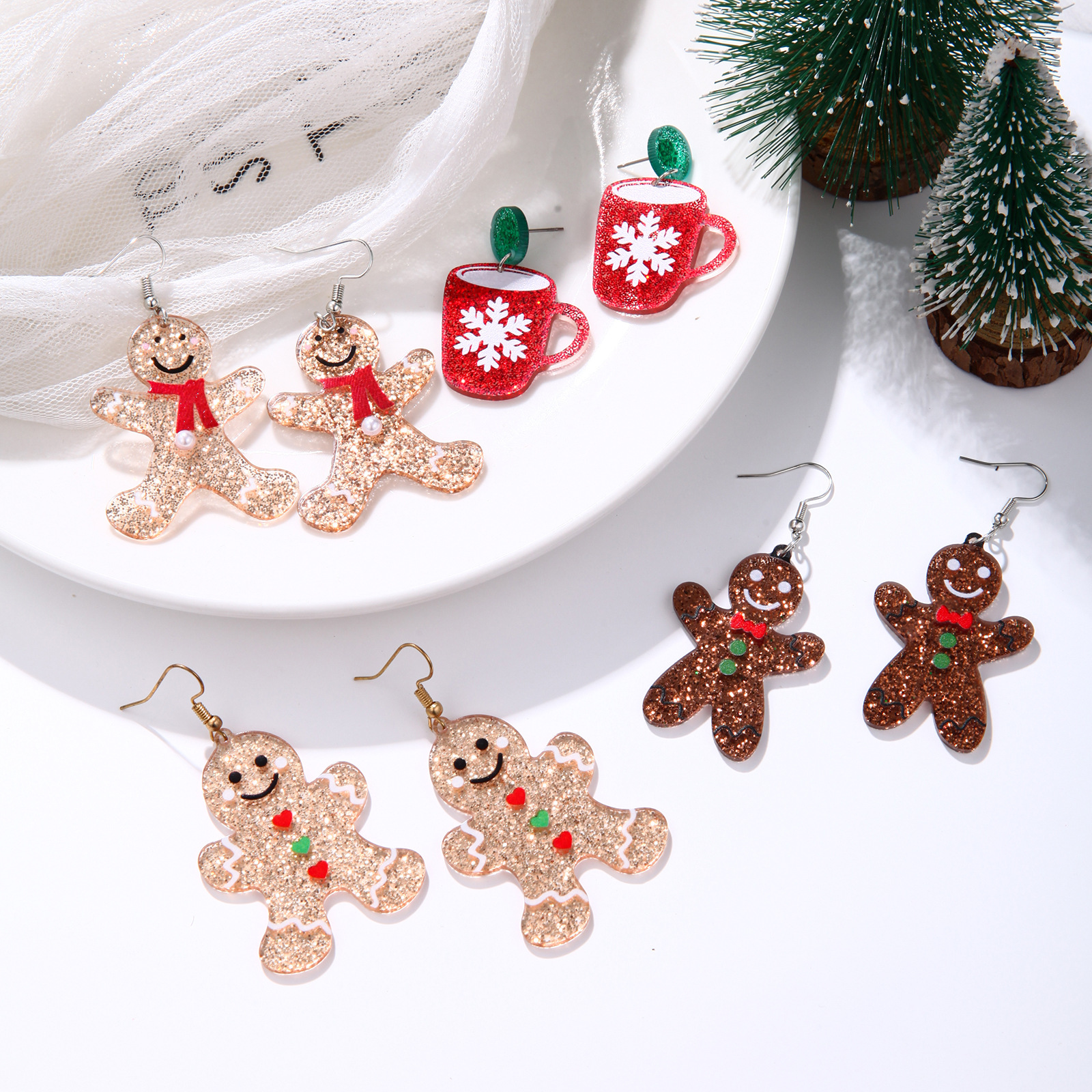 Cute Christmas Christmas Tree Wreath Bell Zinc Alloy Drop Earrings display picture 7
