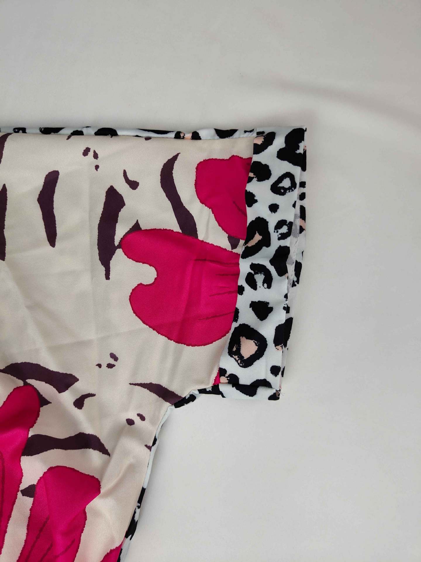 Completo gonna con stampa leopardata donna stile casual chic_voghion.com