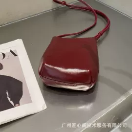 真皮女包;女士斜挎包;女士单肩包