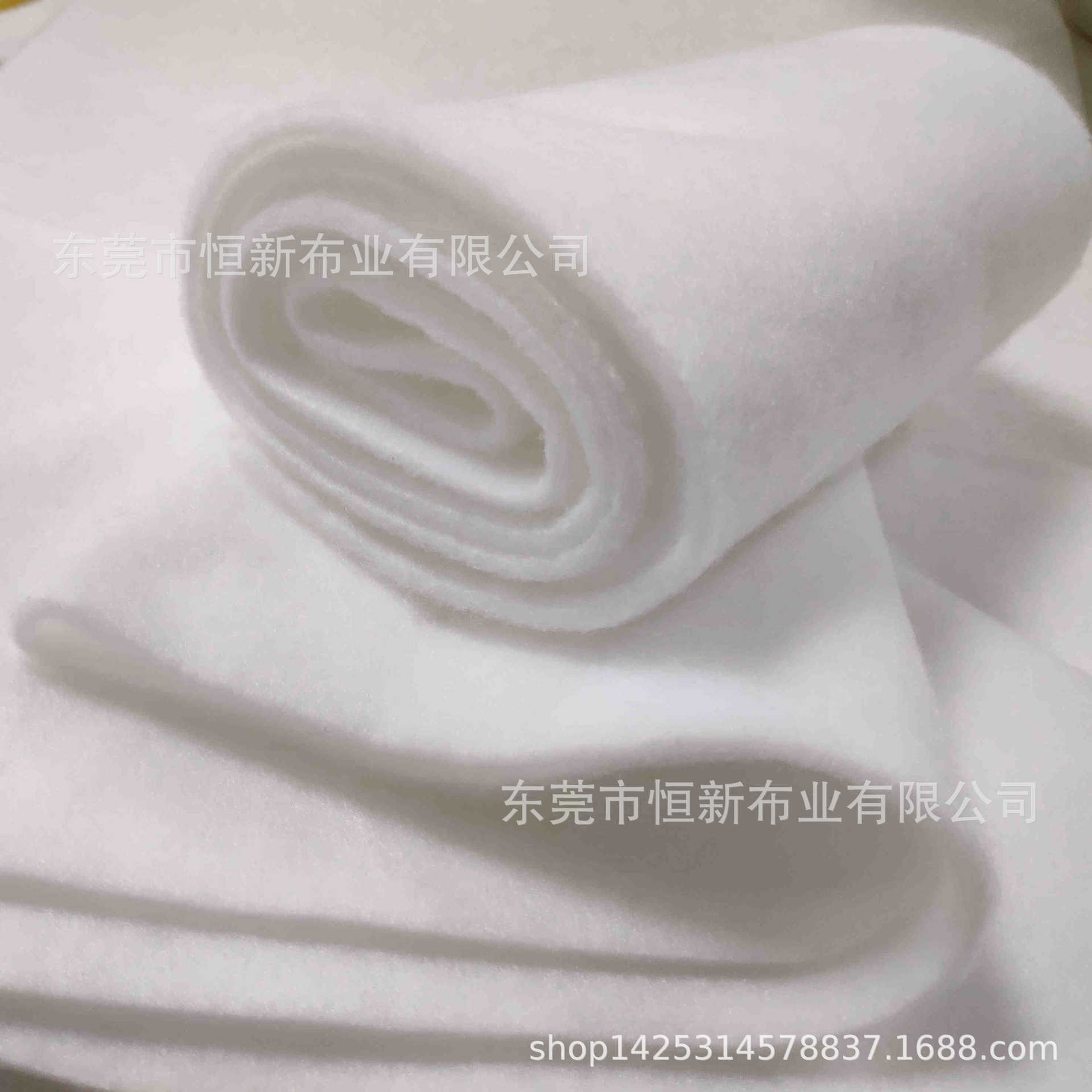 厂家供应涤纶纤维热压针刺扎棉阻燃热风成型无纺毛毡土工布