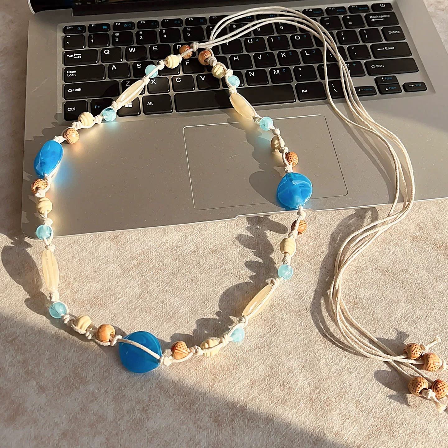 14 # Blue and white smudged resin rhombus beads beaded beige wax rope about 150cm