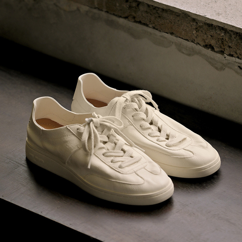 Lightweight Thin-Soled First-Layer Cowhide Casual Sneakers 2026 Spring/Summer New Fashion Versatile White Shoes Men's Low-Top Trendy Shoes