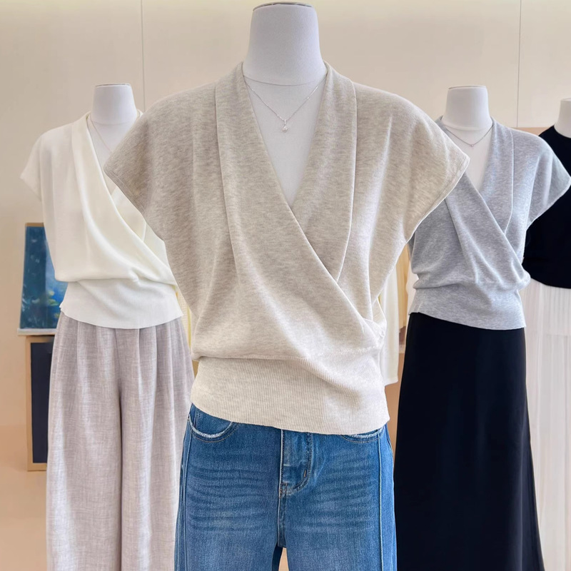 6 Wool Korean-Style Simple Cross V-Neck Knitted Sleeveless Women's Top 2026 New Style Loose Waist-Cinching Slimming Elegant Top