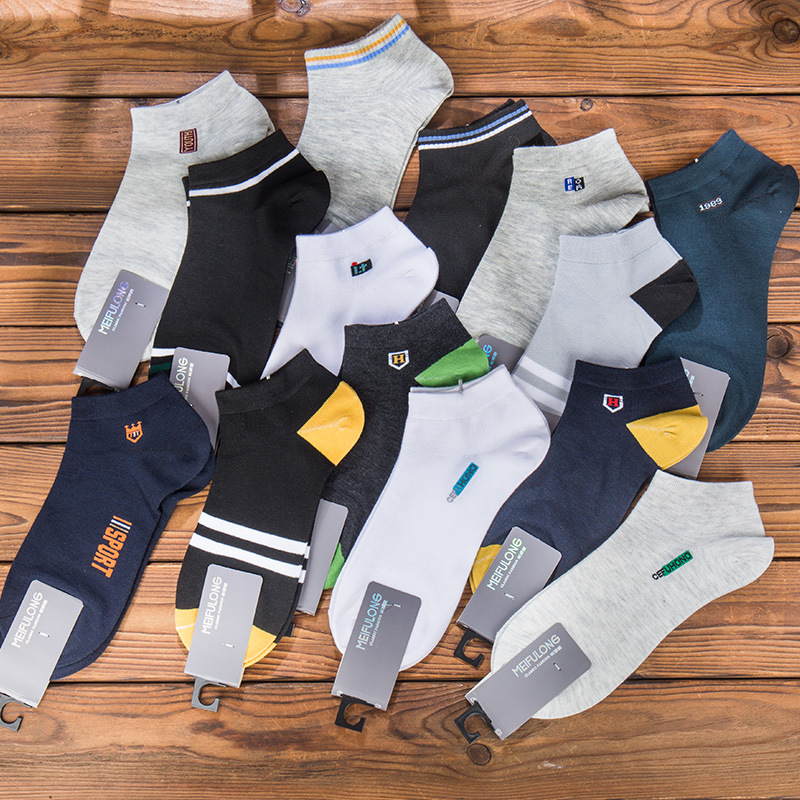 Factory direct spring and summer new cotton socks men's boat socks low shallow invisible socks short Tube Men's sports socks tide
