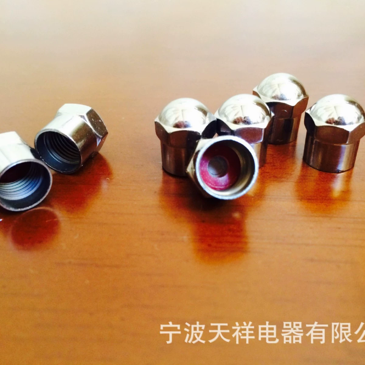 Заводская прямая поставка пластиковой круглый колпачок клапана