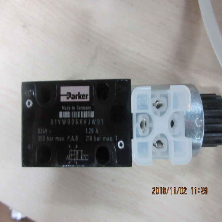 美国parker/派克 D1VW006KVJW91  电磁换向阀