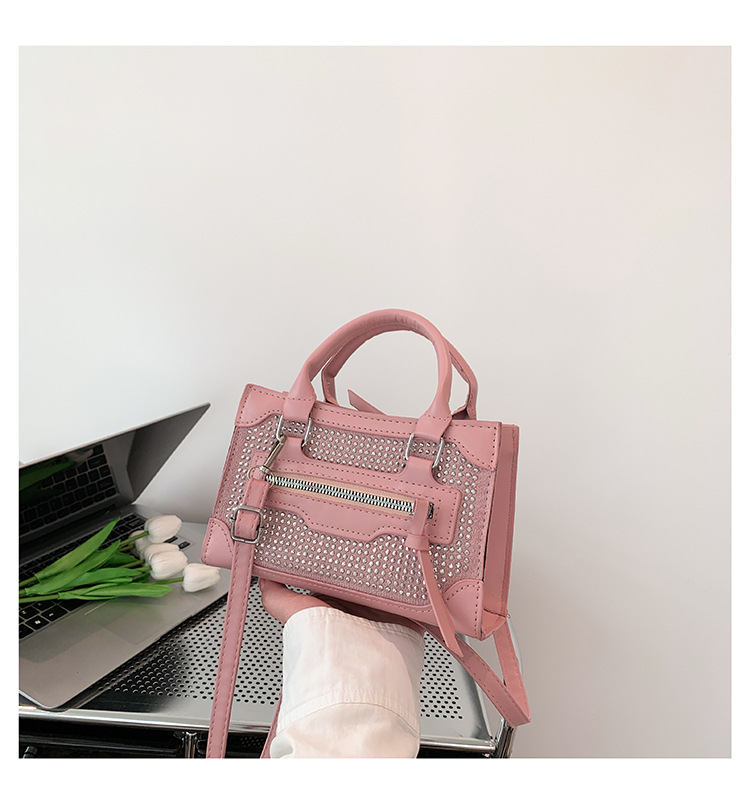 Women's Pu Leather Solid Color Streetwear Square Zipper Shoulder Bag Handbag Crossbody Bag display picture 5