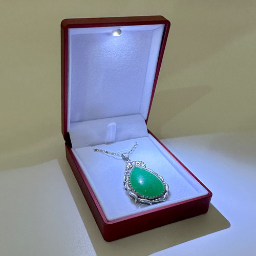 LED luminous diamond ring box, proposal ring box, wholesale jewelry box with light, jewelry box, necklace box, bracelet gift box