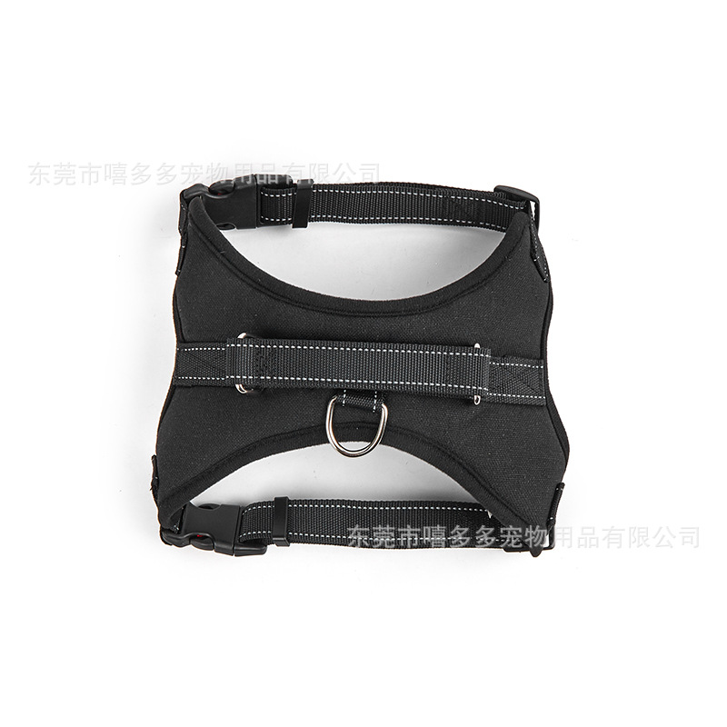 검은색 안장 스타일의 가슴과 등