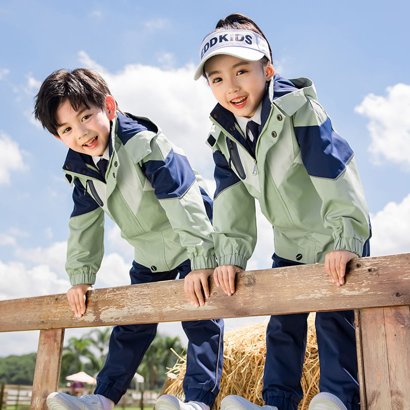 Primary school uniform three-piece set: spring/autumn and winter children's class uniform in sporty college style.