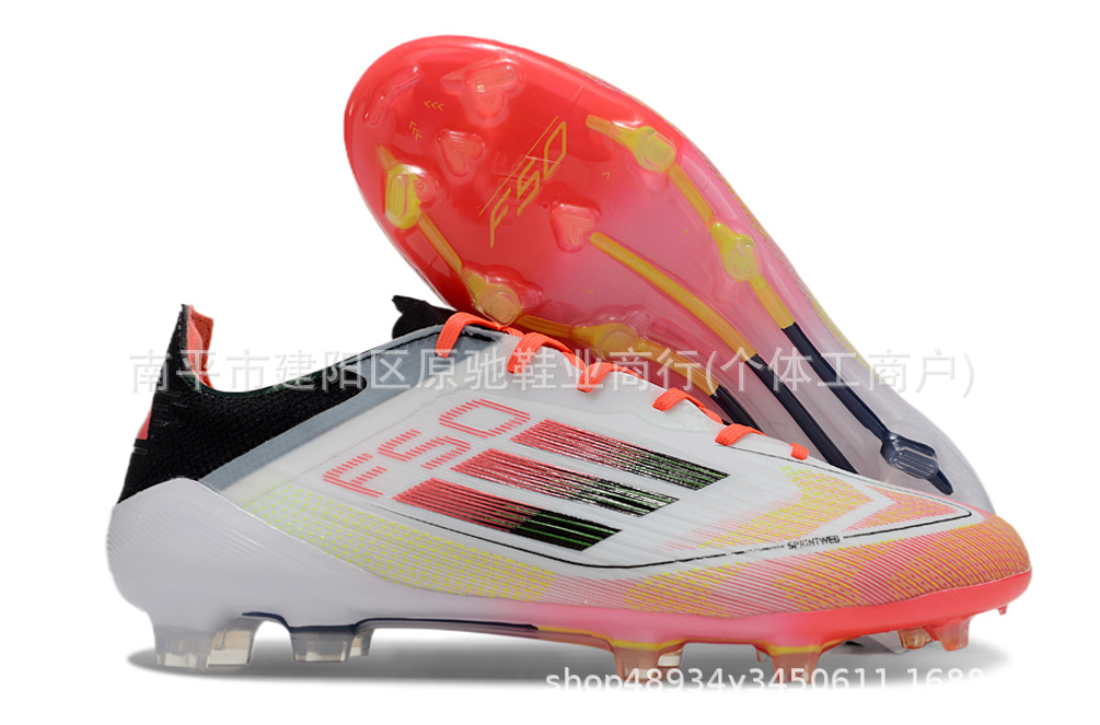 Fábrica de Putian al por mayor F50 zapatos de fútbol FG zapatos con lengua baja zapatos de fútbol hombres