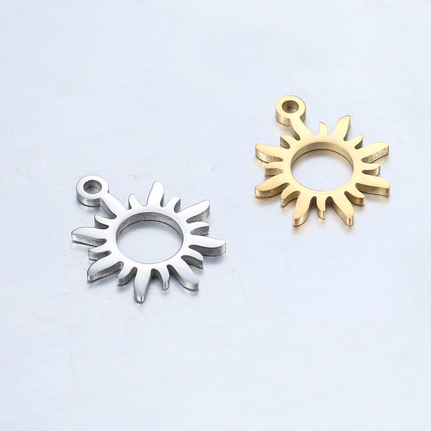 DOOYIO 5 Stück/Lot hochglanzpolierter Edelstahl Sonnenblume Anhänger Charms für DIY Halskette Schmuckherstellung Zubehör Armband – Detail 3